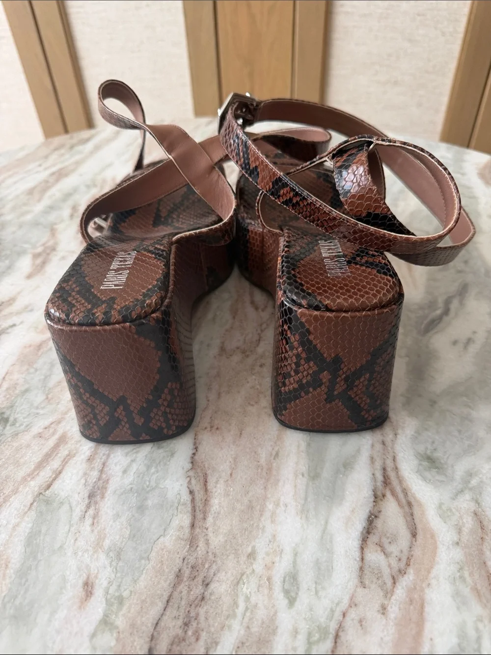 Paris Texas statement platform